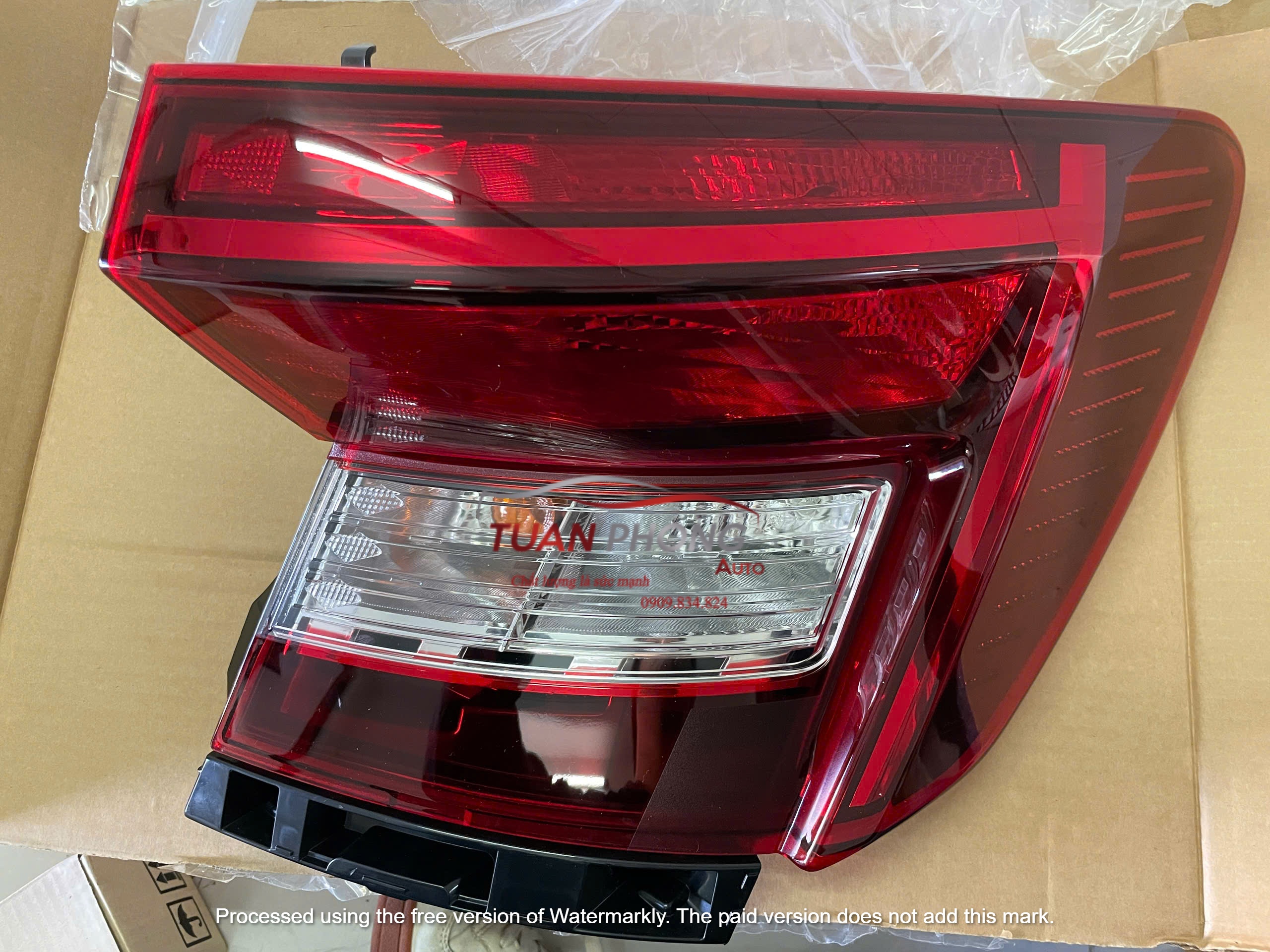 Đèn Hậu Ngoài HYUNDAI ACCENT 2024 92446AY000